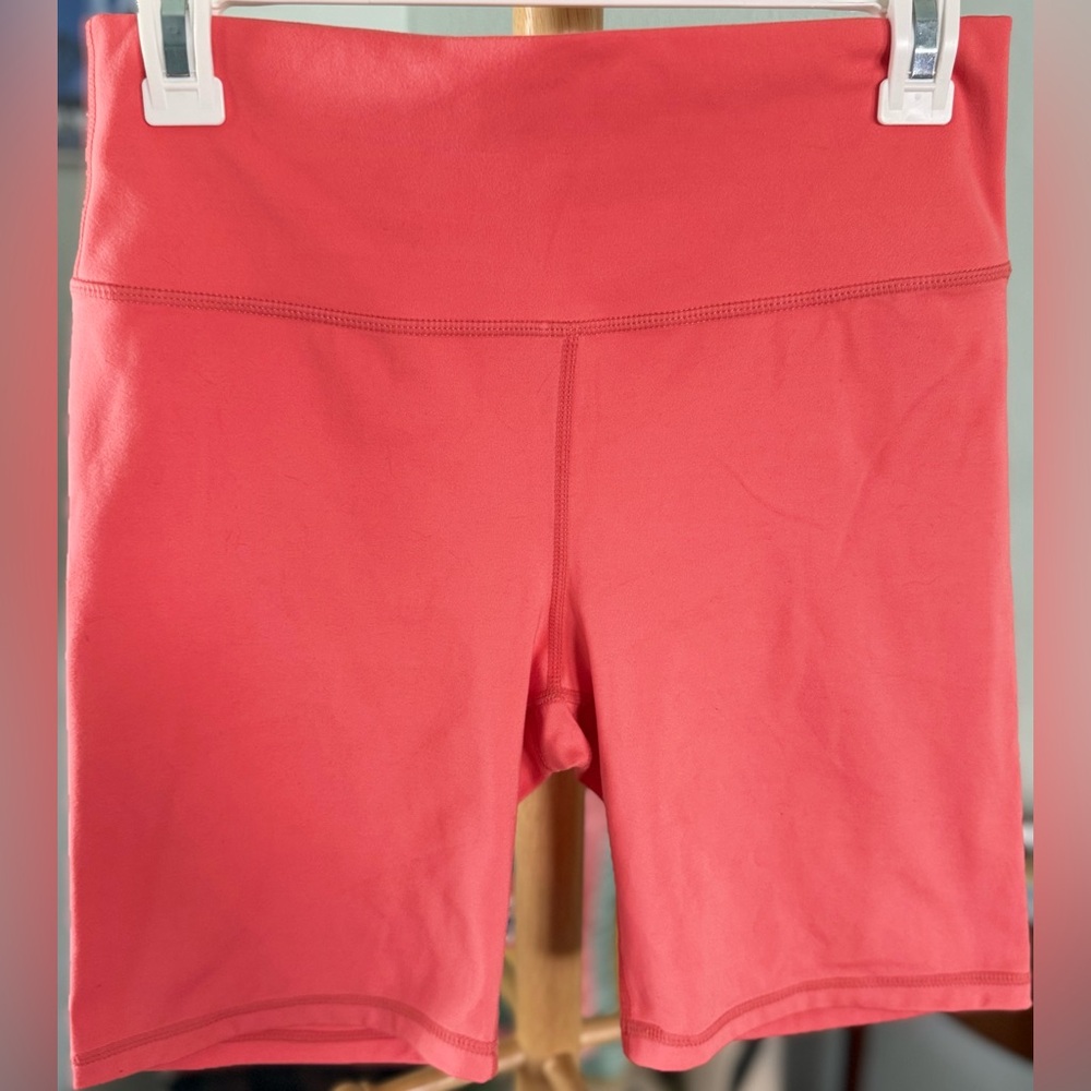Senita Athletics Coral Skin Pocketless Biker Shorts